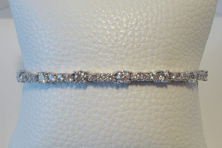 Diamond Jewelry - 9G39